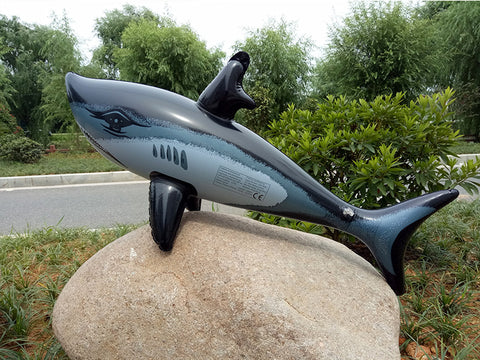 Requin gonflable