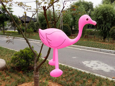 Flamant rose gonflable