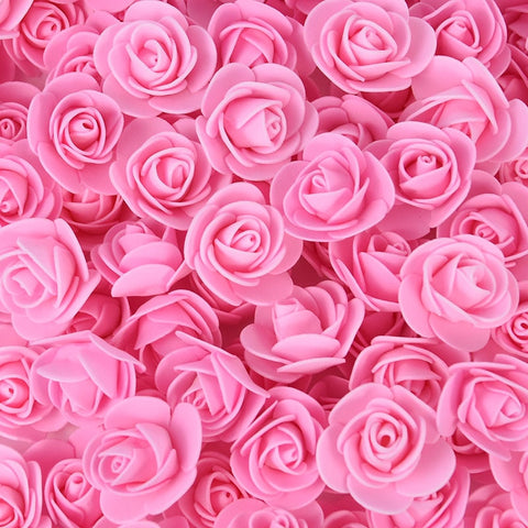 Pétales de rose en mousse