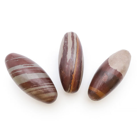 pierre-shiva-lingam-shiva-lingam-40-50-mm-pierre-roulee-shiva-lingam-shiva-lingam-inde-pierre-sacree-narmada-shiva-lingam-lithotherapie-pierre-equilibre-energetique-pierre-ancrage-chakra-sacre-yin-yang-pierre