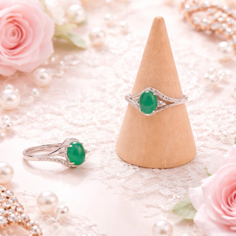 bague-argent-925-rhodie-chrysoprase-femme-bague-argent-925-pierre-naturelle-chrysoprase-bague-fine-argent-925-vert-chrysoprase-bague-argent-925-reglable-chrysoprase-bague-chrysoprase-vert-naturelle-argent-bague-argent-925-bijou-luxe-femme-bague-joaillerie-argent-rhodie-chrysoprase
