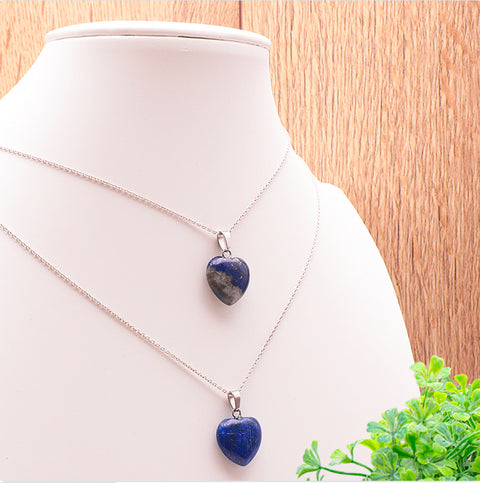 Pendentif cœur en pierre naturelle ￼