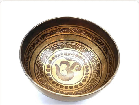 Bol chantant tibétain Ohm 15 cm ￼