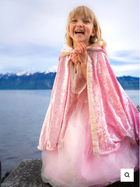 Cape de princesse, rose ou violette