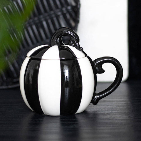 Mug citrouille noir et blanc 600 ml avec couvercle – tasse Halloween gothique originale