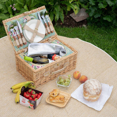 Panier de pique-nique en osier doublé de roses anglaises pour 4 personnes