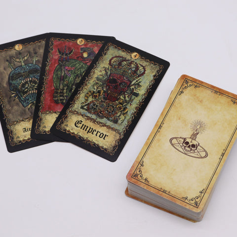 requiem-arcana-tarot-78-cartes-tarot-gothique-premium-illustrations