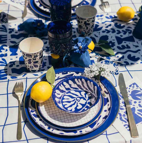 Verres à pied réutilisables bleu roi – 270 ml – Plastique élégant et résistant