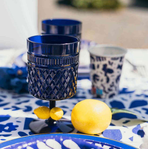 Verres à pied réutilisables bleu roi – 270 ml – Plastique élégant et résistant